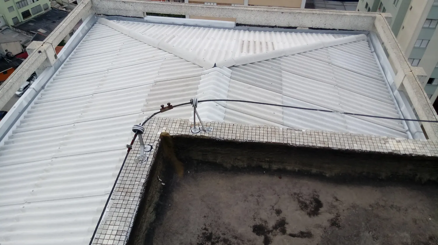 Telhado de prédio e condomínio executado pela Elite Telhados — foto 04