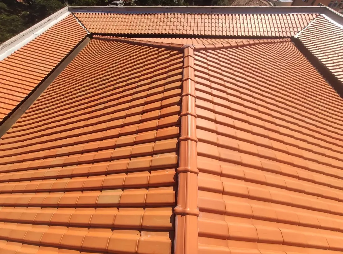 Elite Telhados — Detalhe técnico da cobertura para análise do cliente.