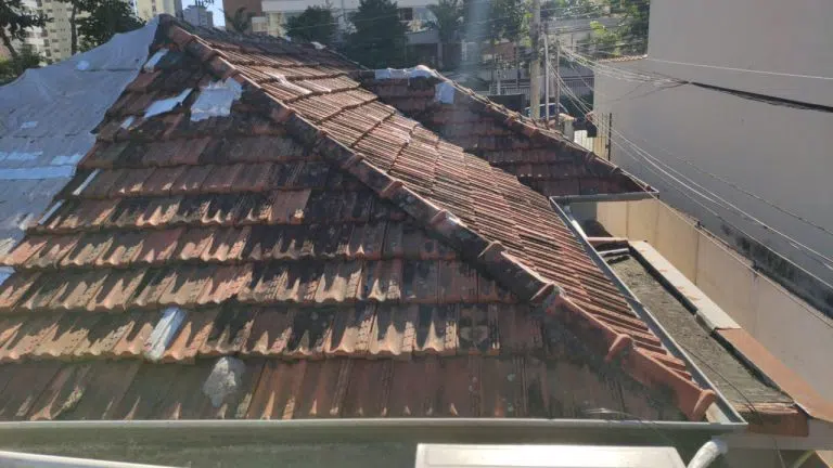 Antes da reforma de telhado Elite Telhados - obra 001