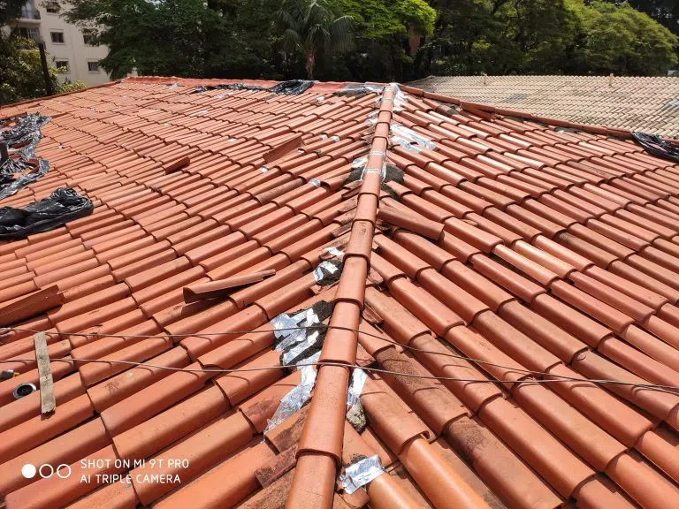 Antes da reforma de telhado Elite Telhados - obra 009