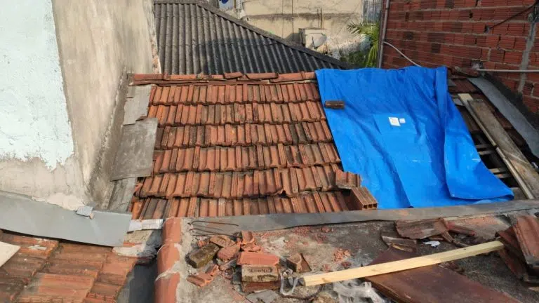Antes da reforma de telhado Elite Telhados - obra 024